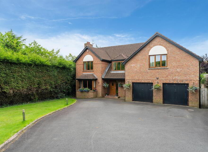 4 Garland Crescent, Manse Road, Belfast, BT8 6YJ photo