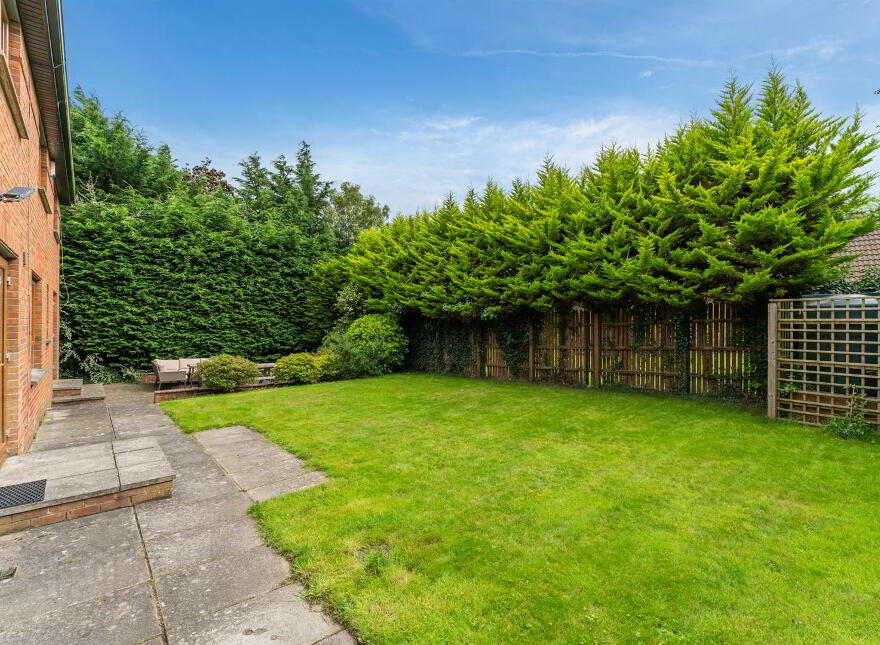 4 Garland Crescent, Manse Road, Belfast, BT8 6YJ