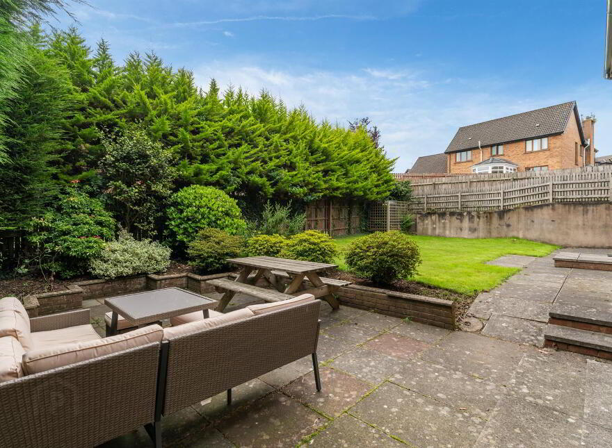 4 Garland Crescent, Manse Road, Belfast, BT8 6YJ