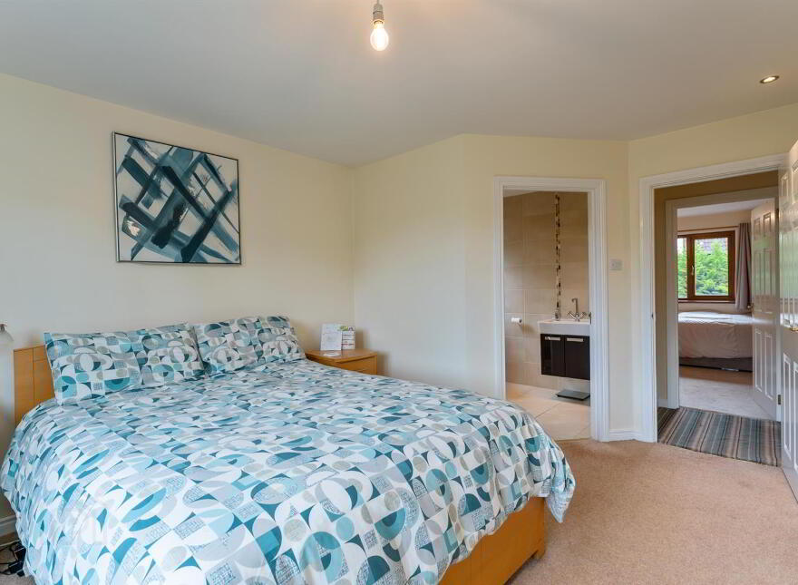 4 Garland Crescent, Manse Road, Belfast, BT8 6YJ