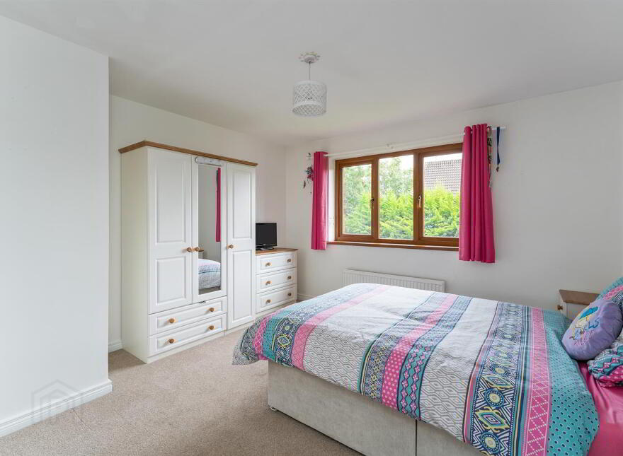 4 Garland Crescent, Manse Road, Belfast, BT8 6YJ