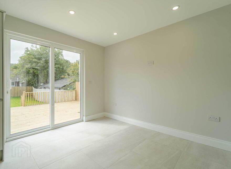 96 Moss Road, Lambeg, Lisburn, BT27 4NU