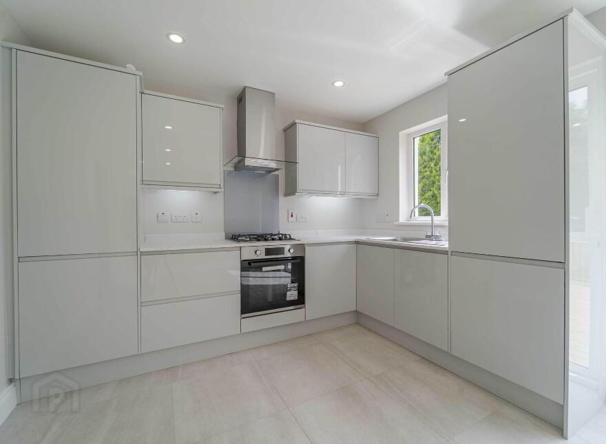 96 Moss Road, Lambeg, Lisburn, BT27 4NU