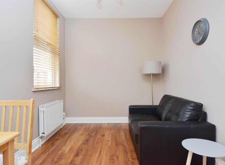 5, 41 Cromwell Road, Belfast, BT7 1JX