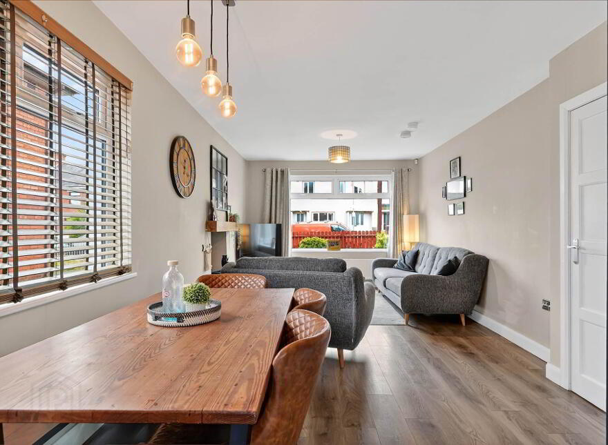 31a Locksley Gardens, Belfast, BT10 0EB