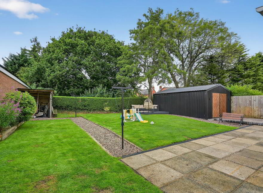 31a Locksley Gardens, Belfast, BT10 0EB