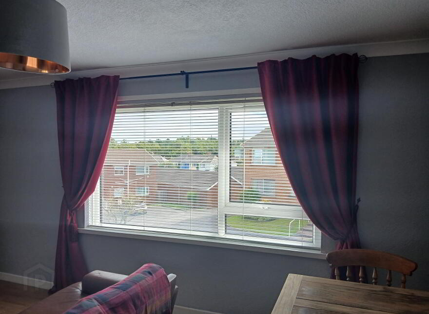24 Sunningdale Court, Bangor, BT20 4SW