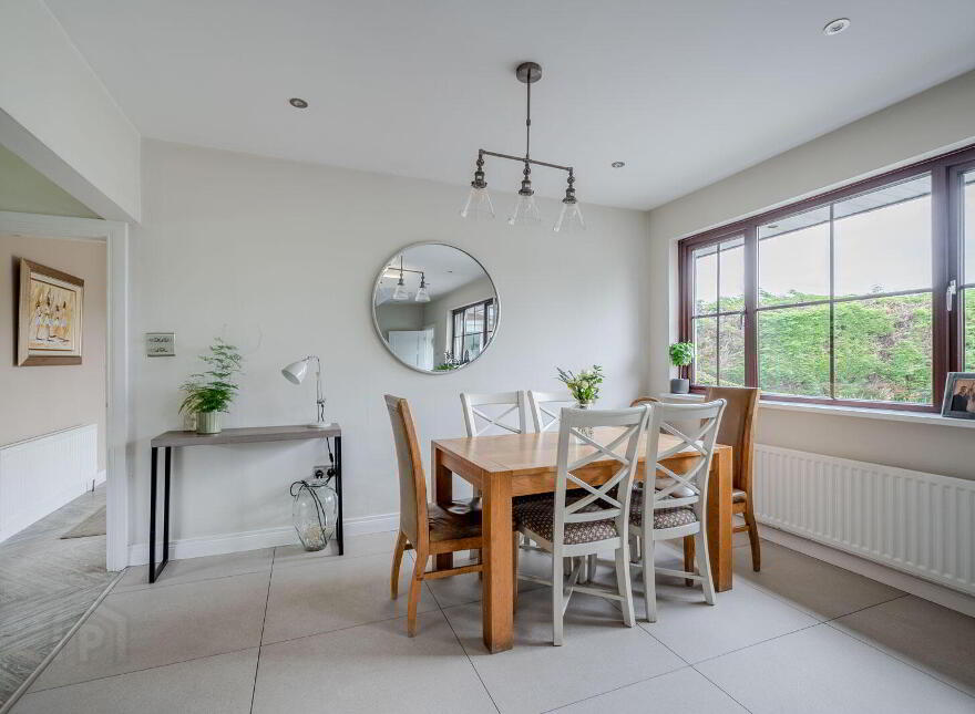 8 Ballyrogan Park, Newtownards, BT23 4SD