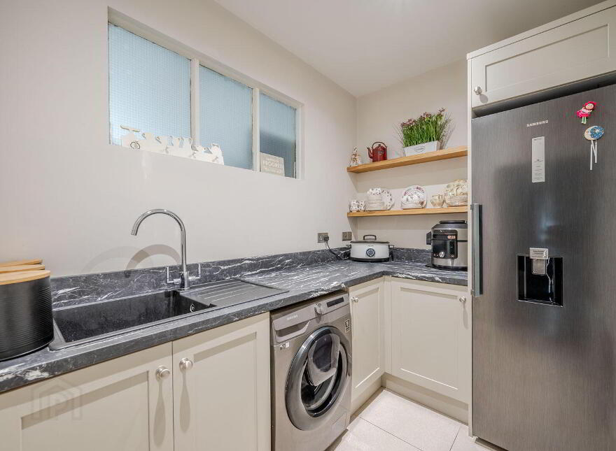 8 Ballyrogan Park, Newtownards, BT23 4SD