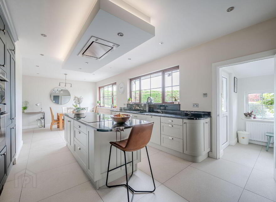 8 Ballyrogan Park, Newtownards, BT23 4SD