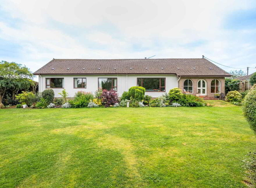 8 Ballyrogan Park, Newtownards, BT23 4SD