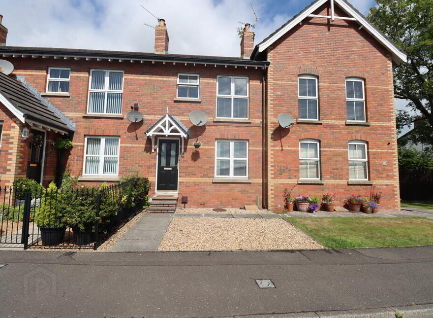 20 Glenisland Terrace, Carrickfergus, BT38 8RD