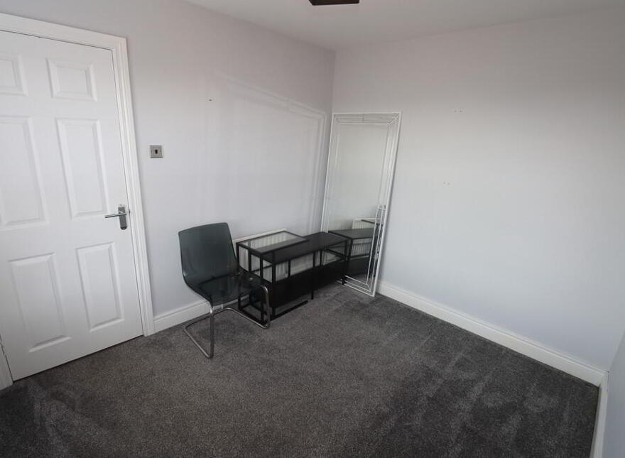 20 Glenisland Terrace, Carrickfergus, BT38 8RD