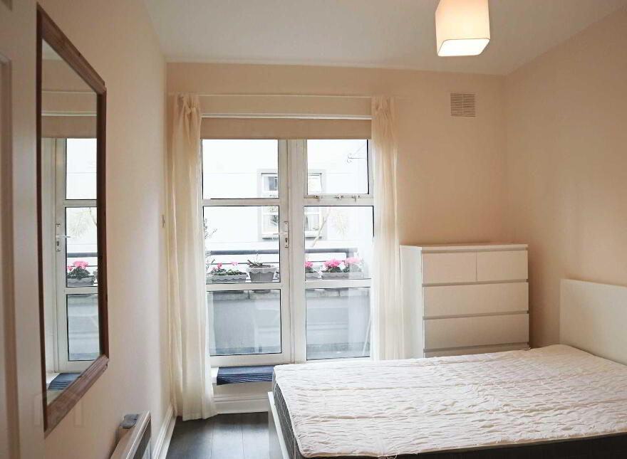 4 Carraig Court, Main Street, Blackrock, Dublin, A94P9W9