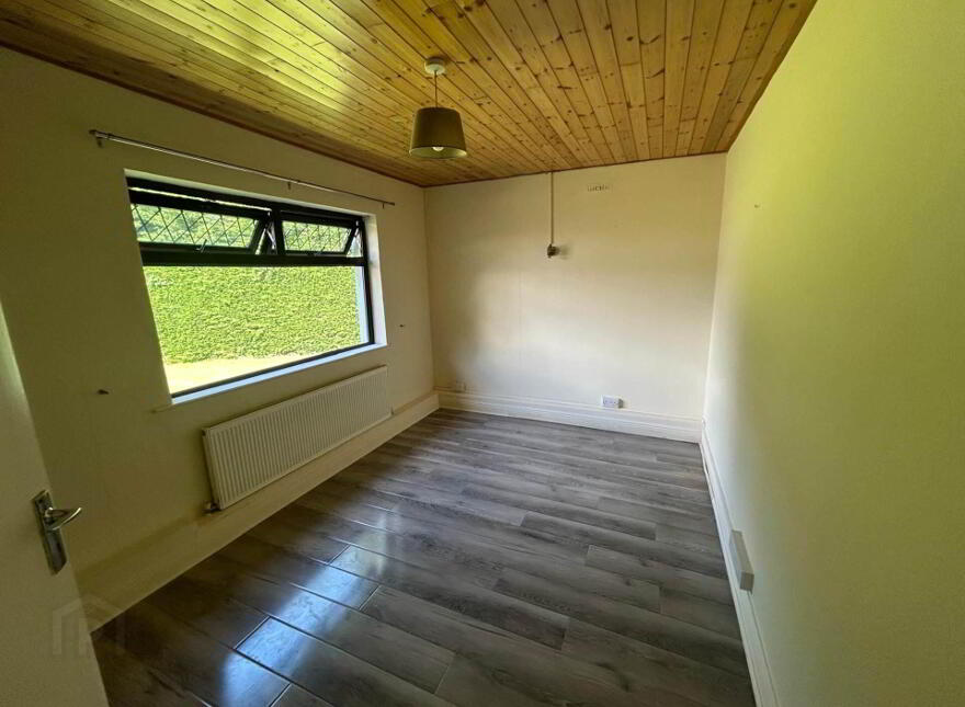 Bungalow, On 1.13 Acres Plus Two Garages, Clonygowan, R35V028
