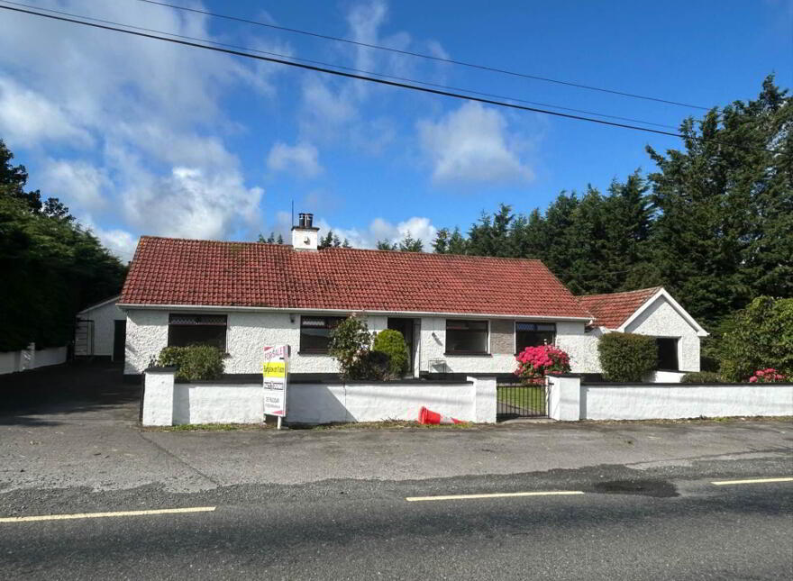 Bungalow, On 1.13 Acres Plus Two Garages, Clonygowan, R35V028