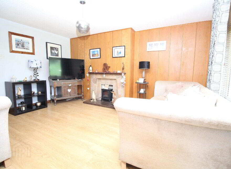 62 Culross Drive, Dundonald, Belfast, BT16 2QJ