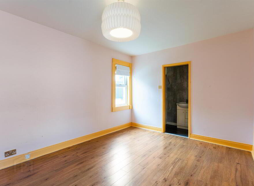 37-39 High Street, Donaghadee, BT21 0AQ