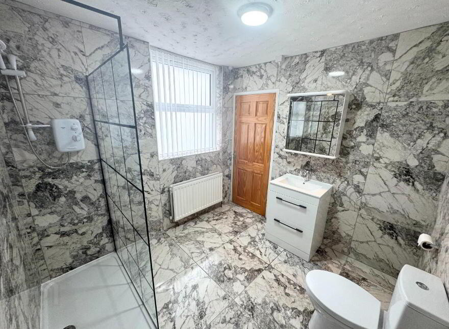 16 Marlborough Terrace, Creggan, Derry, BT48 9AT