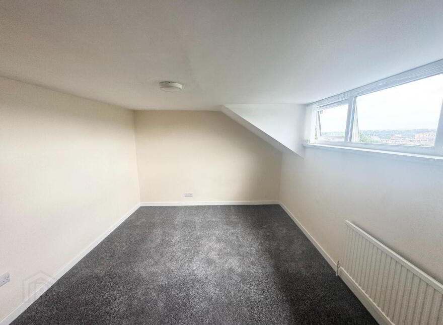 16 Marlborough Terrace, Creggan, Derry, BT48 9AT