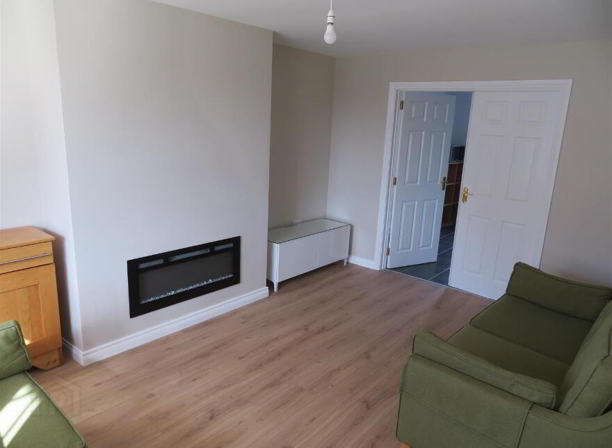 114 Carrigart Crescent, Tullygally, Craigavon, BT65 5EG