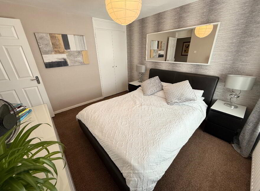 22 Rathvarna Walk, Lisburn, BT28 2UD