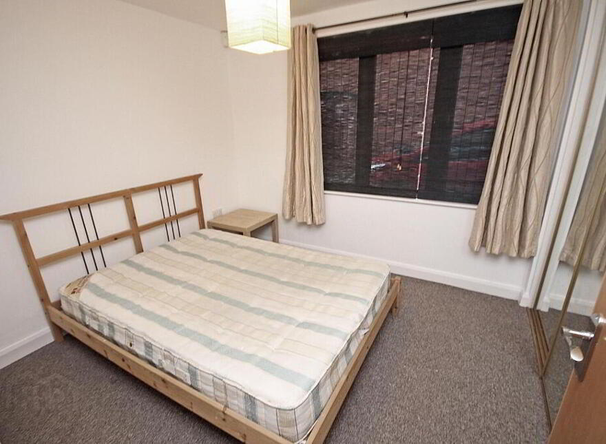 133 Woodstock Road, Belfast, BT6 8AB