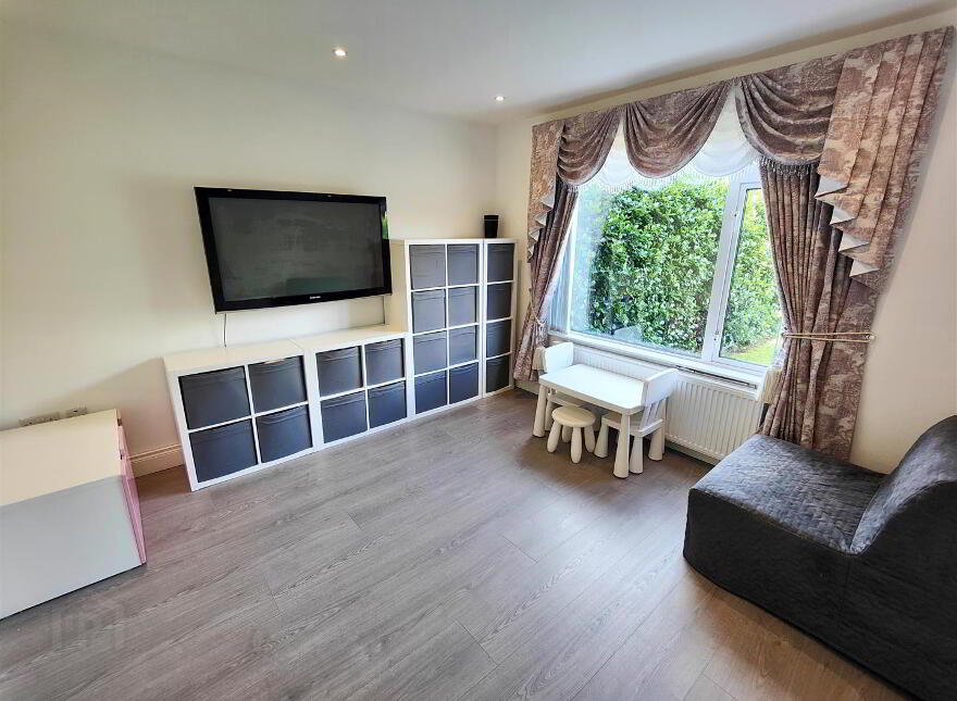 15 Alexandra Gardens, Belfast, BT15 3LJ