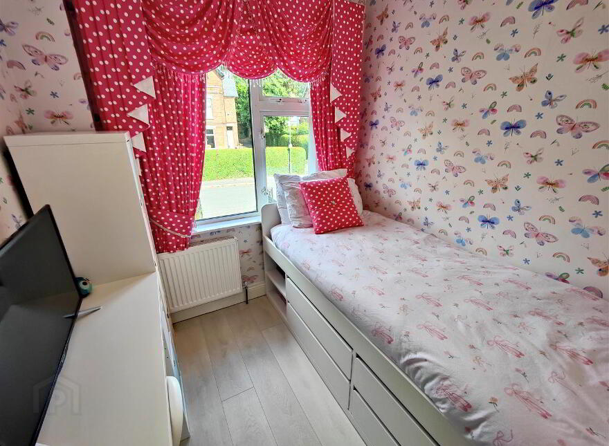 15 Alexandra Gardens, Belfast, BT15 3LJ