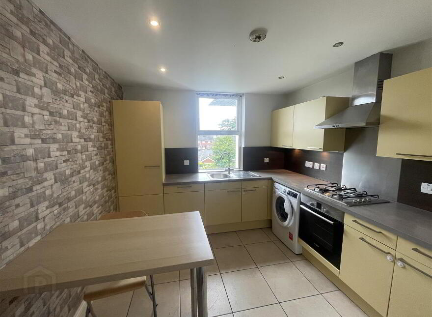Apt 40, 12 Old Brewery Lane, Glen Road, Belfast, BT11 8QY