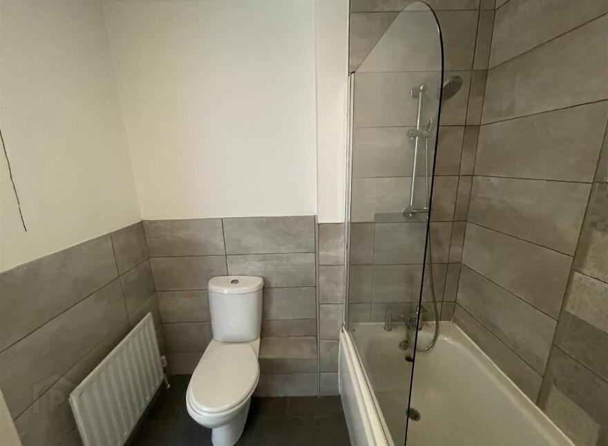 Apt 40, 12 Old Brewery Lane, Glen Road, Belfast, BT11 8QY