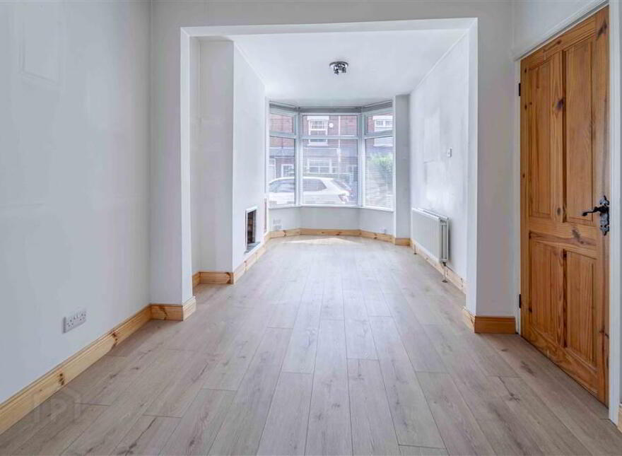 6 Halstein Drive, Belfast, BT5 6JQ