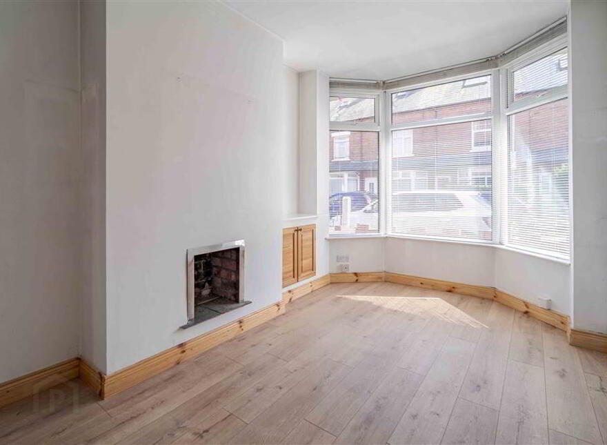 6 Halstein Drive, Belfast, BT5 6JQ