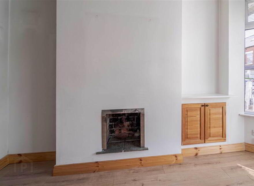 6 Halstein Drive, Belfast, BT5 6JQ