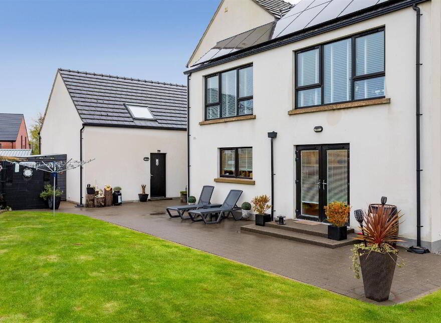 3 The Halls, Templepatrick, BT39 0FF