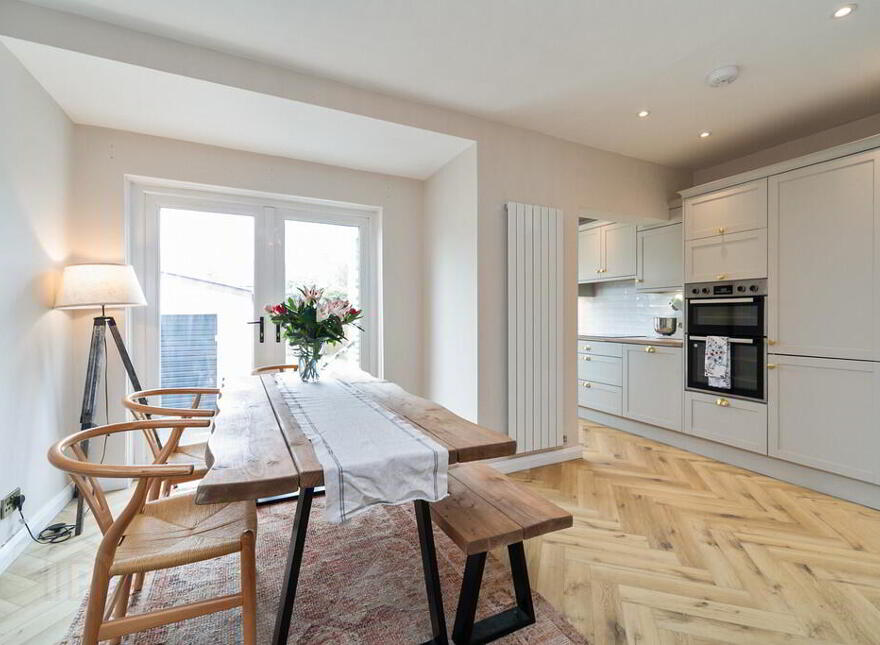 388 Castlereagh Road, Belfast, BT5 6AE