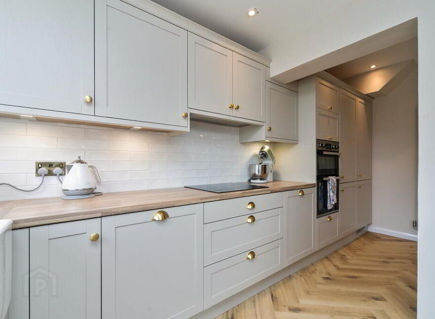 388 Castlereagh Road, Belfast, BT5 6AE