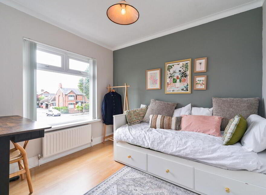 388 Castlereagh Road, Belfast, BT5 6AE