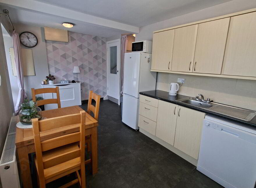 29 Ounavarra Park, Ballycanew, Gorey, Y25V228