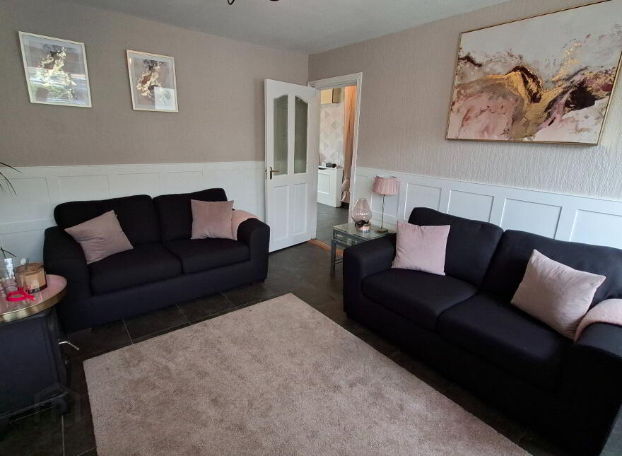 29 Ounavarra Park, Ballycanew, Gorey, Y25V228