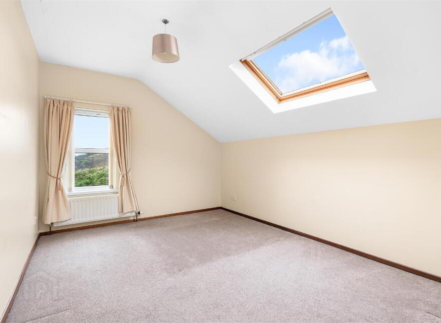 99 Demesne Road, Ballynahinch, BT24 8NS