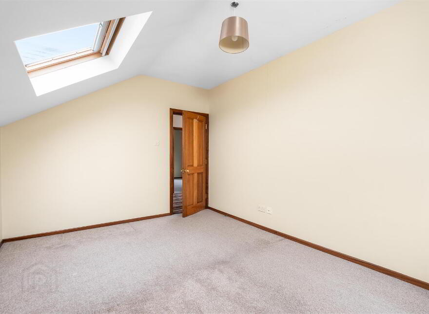 99 Demesne Road, Ballynahinch, BT24 8NS