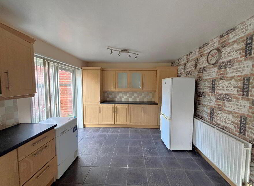 19 Ambleside Court, Belfast, BT13 1QU
