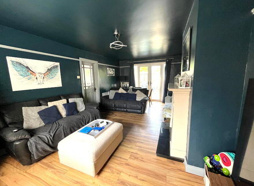 102 Sunnylands Avenue, Carrickfergus, BT38 8JT