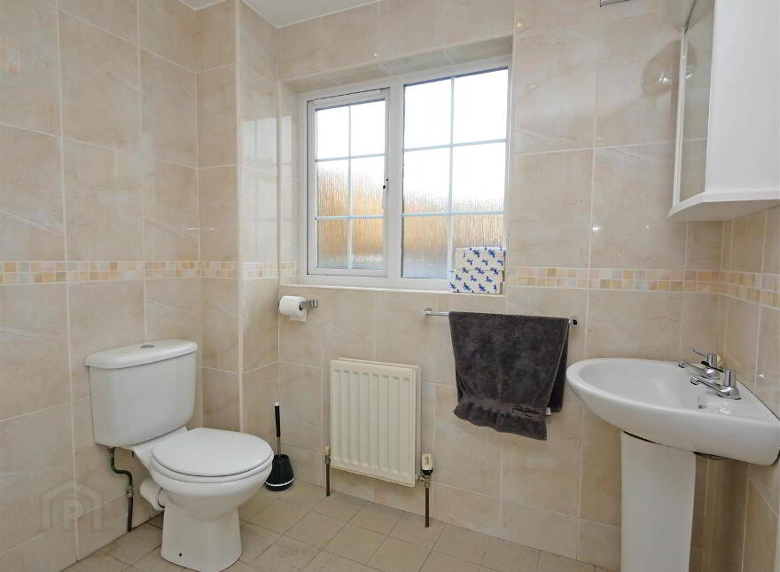 10 Annavale Avenue, Carryduff, Belfast, BT8 8NZ