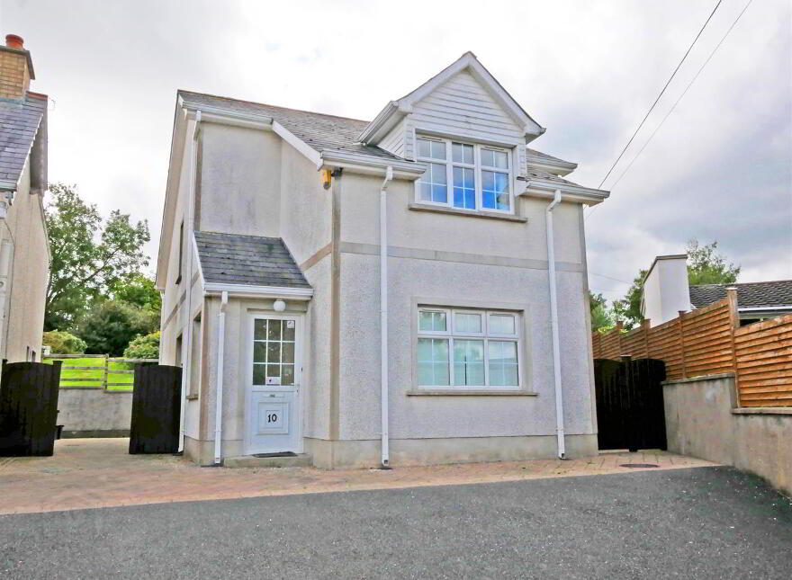 10 Annavale Avenue, Carryduff, Belfast, BT8 8NZ