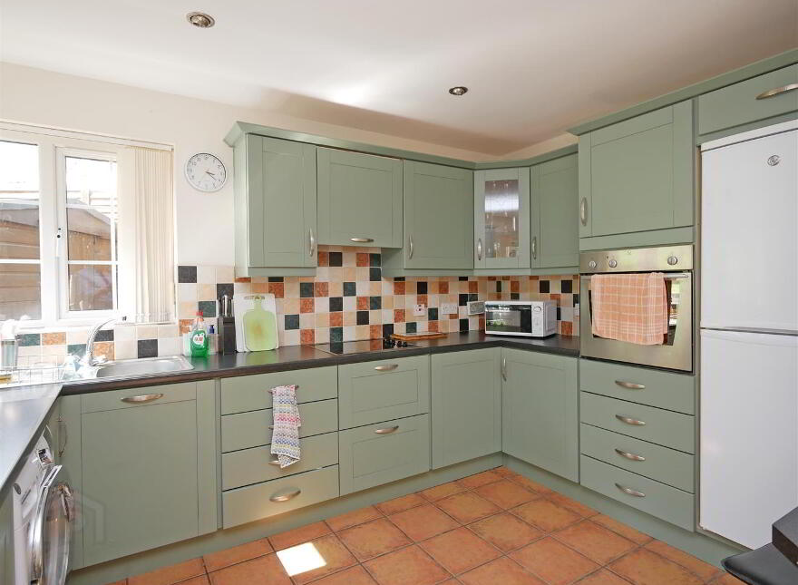 10 Annavale Avenue, Carryduff, Belfast, BT8 8NZ