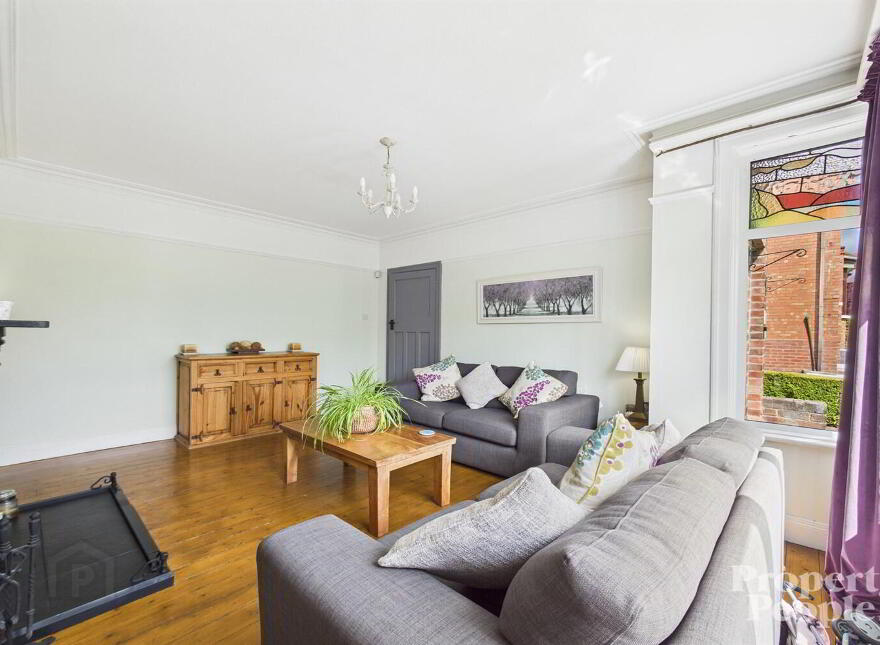49 Lansdowne Road, Belfast, BT15 4AA