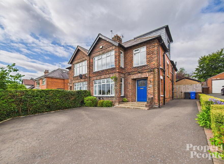 49 Lansdowne Road, Belfast, BT15 4AA