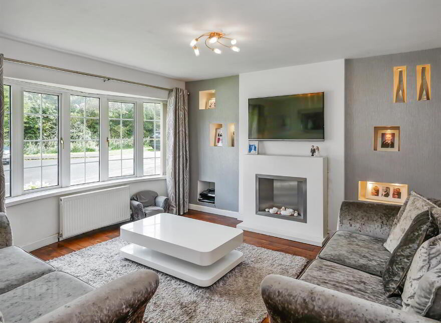 32 Newton Heights, Cairnshill Road, Belfast, BT8 6HA